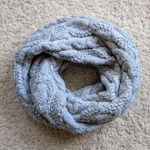 Gap Cable Knit Circle Scarf